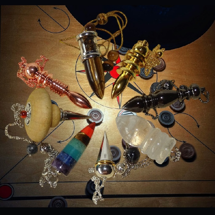 Radiesthésie & Pendules Divinatoires