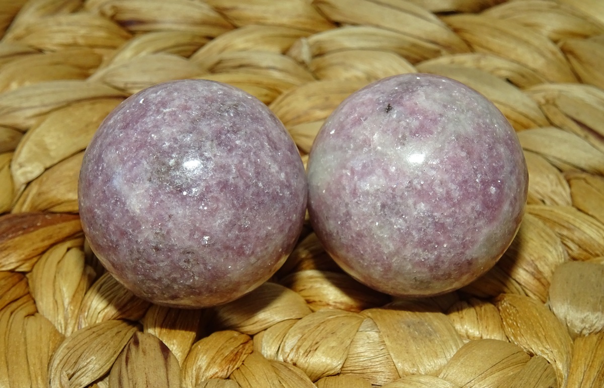 Lépidolite pierre de Santé – Boules Ø 30 mm
