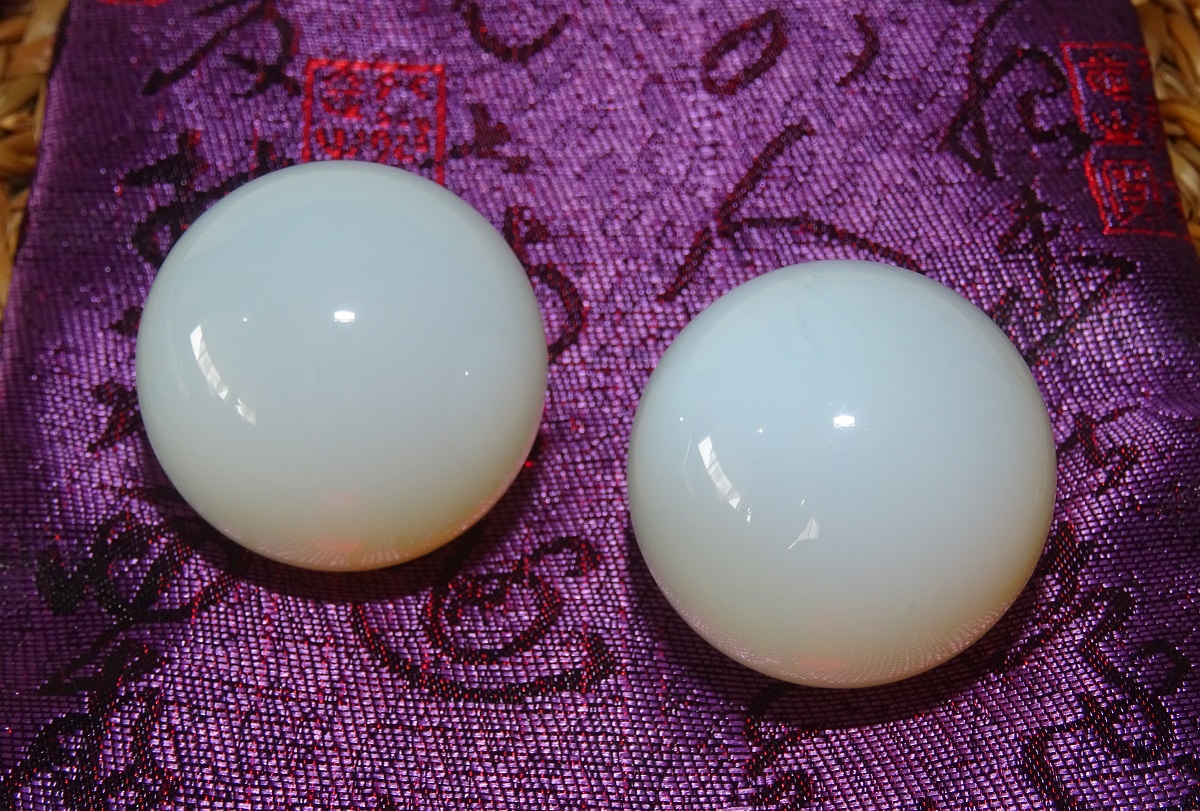Opalite Boules de santé – Ø 30 mm