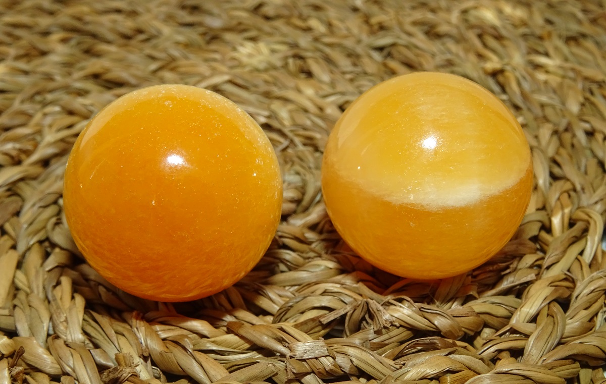 Boules Calcite orange de Santé - Ø 30 mm