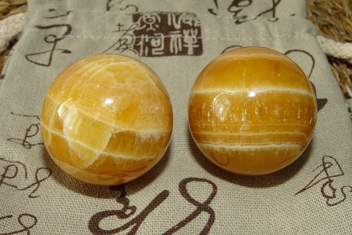 Calcite orange du Mexique - Boules de Santé Ø 40 mm